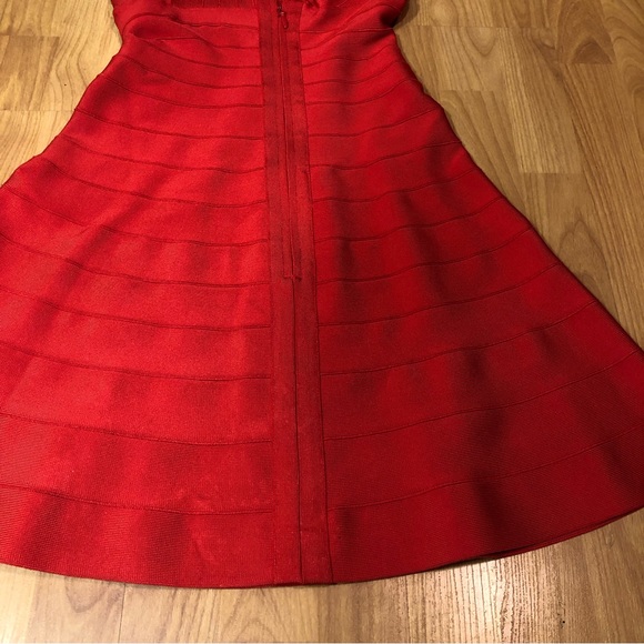 Herve Leger Sydney Flare-Skirt Bandage Dress - Picture 14 of 17